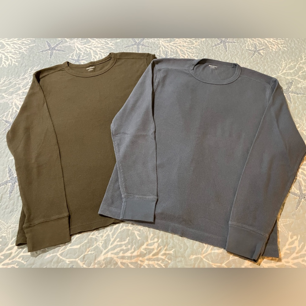 Old Navy man size large 2/ fer Thermal pullover shirts